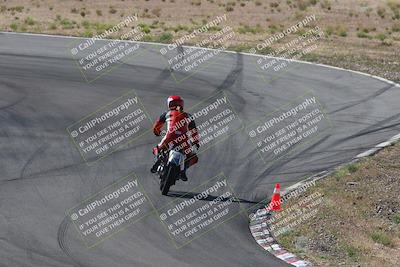 media/Apr-20-2025-AHRMA (Sun) [[393a79c373]]/Race/Group 12 early race/Turn 4b/
